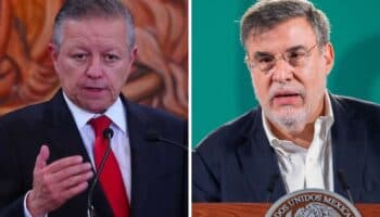 Zaldivar habría sido de los principales operadores del esquema de Julio Scherer, señala Gómez Bruera | Video