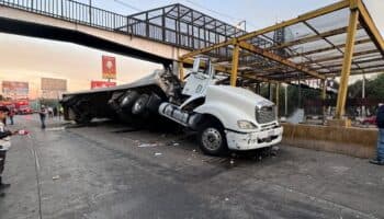 Tramo de línea 5 del metro quedará sin servicio 10 horas, tras volcadura de tráiler