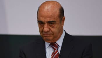 Dan prisión domiciliaria a Murillo Karam; en 24 horas deberá estar en su casa