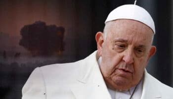 El papa hace un llamado urgente para evitar 'un conflicto aún mayor' en Medio Oriente