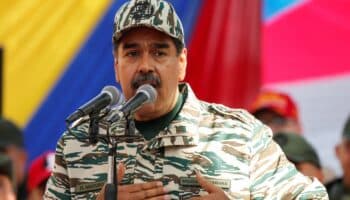 Venezuela cierra Embajada en Ecuador, en apoyo a México