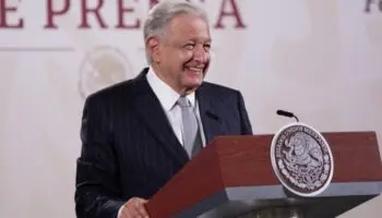 AMLO bromeó con Biden que podrían ‘reservarse el derecho de admisión’ de estadounidenses
