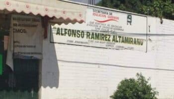 Estudiantes hallan cuatro cuerpos mutilados junto a secundaria en Acapulco