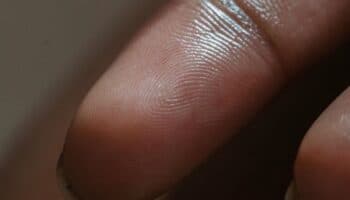 Crean sensores imperceptibles para imprimirse directamente sobre la piel