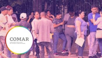 Solicitudes de asilo caen más del 40%, pero migrantes siguen varados