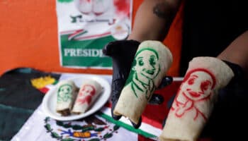 Taquería en Puebla lanza el 'taco Sheinbaum' con tortillas personalizadas