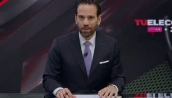 AMLO niega persecución de la UIF a Loret de Mola; ‘falso, nosotros no perseguimos a nadie’