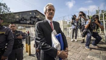 Revocan prisión domiciliaria concedida al periodista José Rubén Zamora en Guatemala