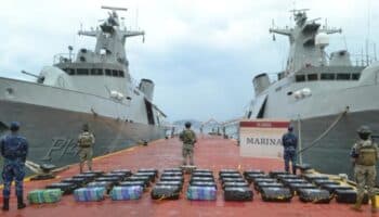 Marina incauta tonelada y media de presunta cocaína en costas de Guerrero | Video