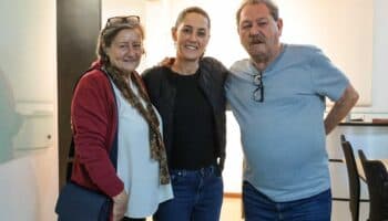 Paco Ignacio Taibo II se mantendrá al frente del Fondo de Cultura Económica: Sheinbaum