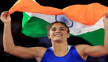 París 2024: Arrebata báscula medalla a la luchadora india Vinesh Phogat