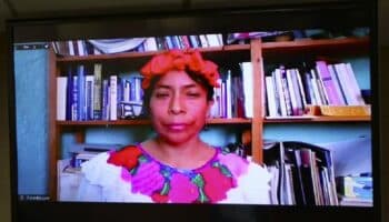 La poeta tsotsil Ruperta Bautista Vázquez gana el Premio de Literaturas Indígenas de América