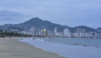 'John' deja afectaciones a su paso por Guerrero | Video