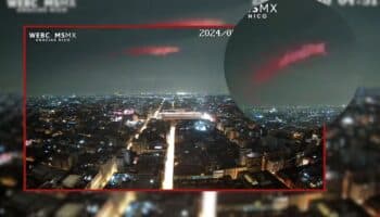 Extraño objeto ilumina el cielo de la Torre Latino | Video