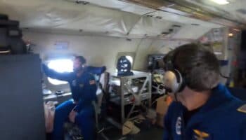 Video | Avión cazahuracanes se entraña en 'extremadamente peligroso' Milton