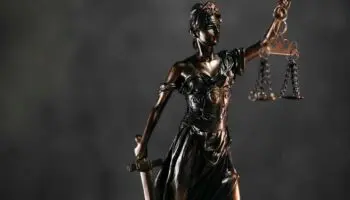 A proyecto que invalida reforma judicial no le aplica la supremacía: Gómez Fierro