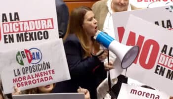 Oposición reclama ‘dictadura’; Morena saca mayoría y aprueba reforma en una hora