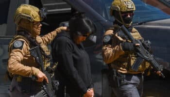 Dan prisión preventiva a alcaldesa y funcionarios detenidos en Operación Enjambre