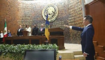Pablo Lemus rinde protesta como gobernador de Jalisco; ofrece 'cooperación sin sumisión' a Sheinbaum