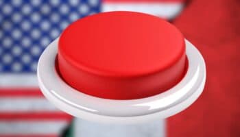 Ante deportaciones, SRE alista 'botón de alerta' para migrantes mexicanos en EU