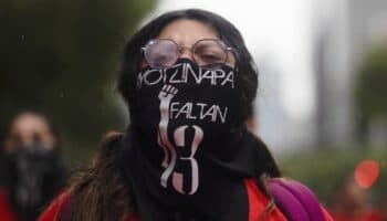 Sheinbaum se comprometió a presionar a Israel y al Ejército por caso Ayotzinapa, afirman padres