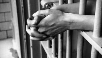 EU admite que envió por error a un salvadoreño a prisión de su país Cecot