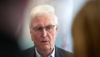 Demanda Federación Alemana de Futbol a su ex presidente