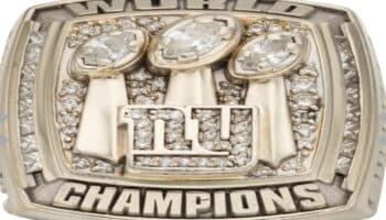 ¿En cuánto se vendió un anillo de campeón del Super Bowl XLII?