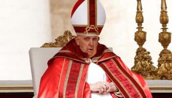 Papa Francisco no profundizó los cambios a la Iglesia: especialistas