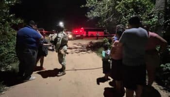 Sicarios irrumpen en vivienda y matan a tres personas en Veracruz