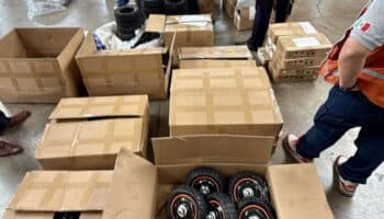 Decomisan mercancía china por unos 300 mdp