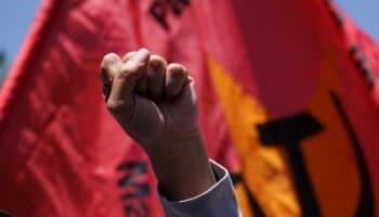 Sheinbaum anuncia aumento salarial del 9% a maestros