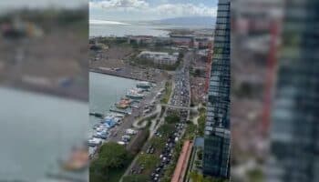 Video | Embotellamiento vial en Hawái tras alerta de tsunami