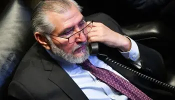 Adán Augusto reaparece: 'no he sido requerido; estoy a la orden de cualquier autoridad' por caso Hernán Bermúdez