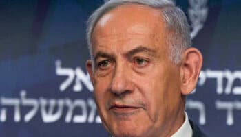 Posponen de nuevo declaración de Netanyahu en juicio; alega intoxicación alimentaria
