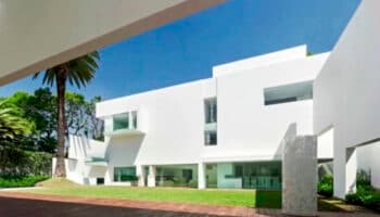 Absuelven por la vía civil al exfuncionario acusado de extraviar el expediente de la Casa Blanca de EPN