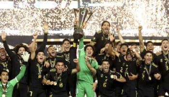 Aristegui en Vivo: Peña Nieto y los 25 mdd; Plan Nacional contra Extorsión; México, bicampeón de la Copa Oro (07/07/2025)