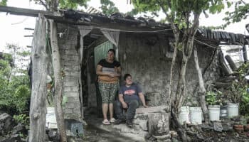 Familia se autodeportó a México y lo perdió todo al cruzar la frontera | Reuters