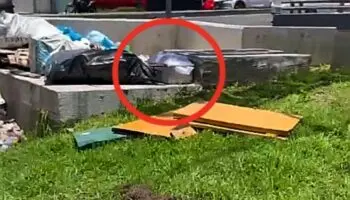 CDMX | Hallan féretro de bebé, abandonado en avenida Constituyentes
