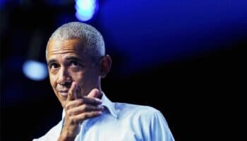 Obama: 'bizarras, ridículas y débil intento de distracción', las acusaciones de Trump