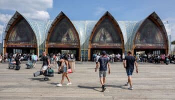 Tras incendio, Tomorrowland abre sus puertas con nuevo escenario principal