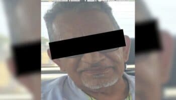 Autoridades vinculan a activista detenido con 'red de polleros' en Chiapas