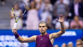 US Open 2025: Arrolla Alcaraz a Bellucci y avanza a tercera ronda | Video