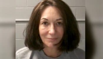 Revelan entrevistas de Ghislaine Maxwell, cómplice de Epstein, con el gobierno de EU; esto dicen