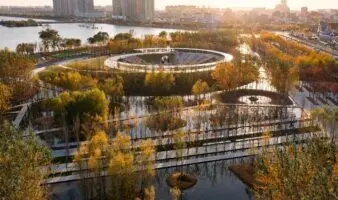 Kongjian Yu y el legado de las ciudades esponja: soluciones naturales para la crisis del agua