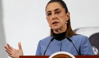 ¿La presidenta de México tiene fuero? José Ramón Cossío explica | Video
