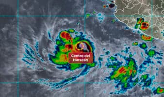 Huracán Narda categoría 2 mantiene alerta por fuertes lluvias y vientos en el Pacífico