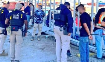 Videos | Surcoreanos, mayoría de los detenidos en planta de Hyundai en EE.UU.