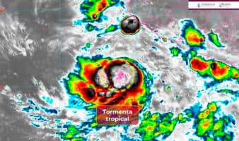 Tormenta tropical Narda intensifica su fuerza frente a costas de Michoacán y Colima