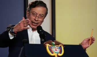 Seis menores murieron en bombardeo militar colombiano contra disidencias: Defensoría